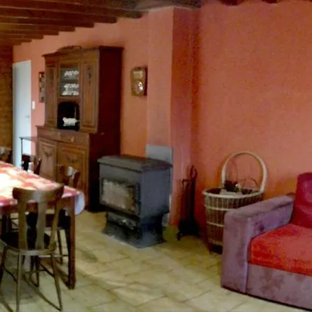 Pensión Les Gouttes Courzieu